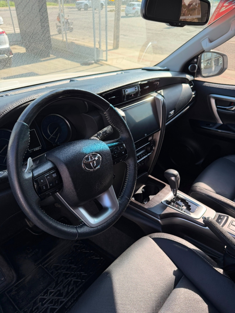 toyota hilux sw4 2.8 d-4d turbo diesel srx platinum 7l 4x4 automatico 4p 20249