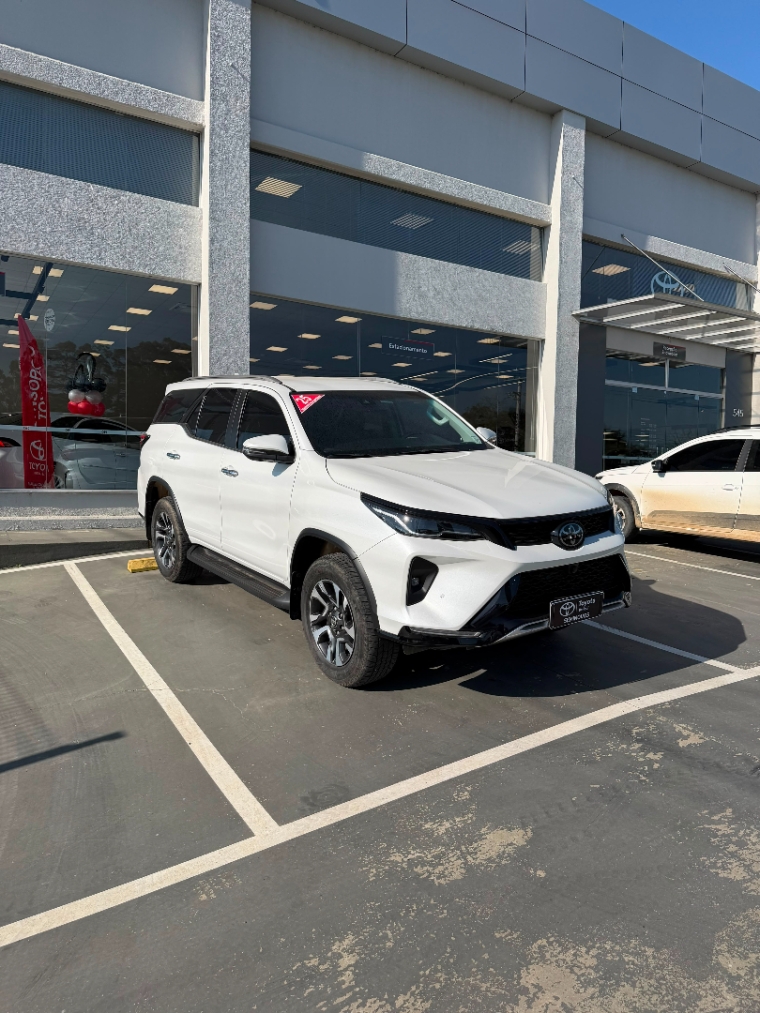 toyota hilux sw4 2.8 d-4d turbo diesel srx platinum 7l 4x4 automatico 4p 20244