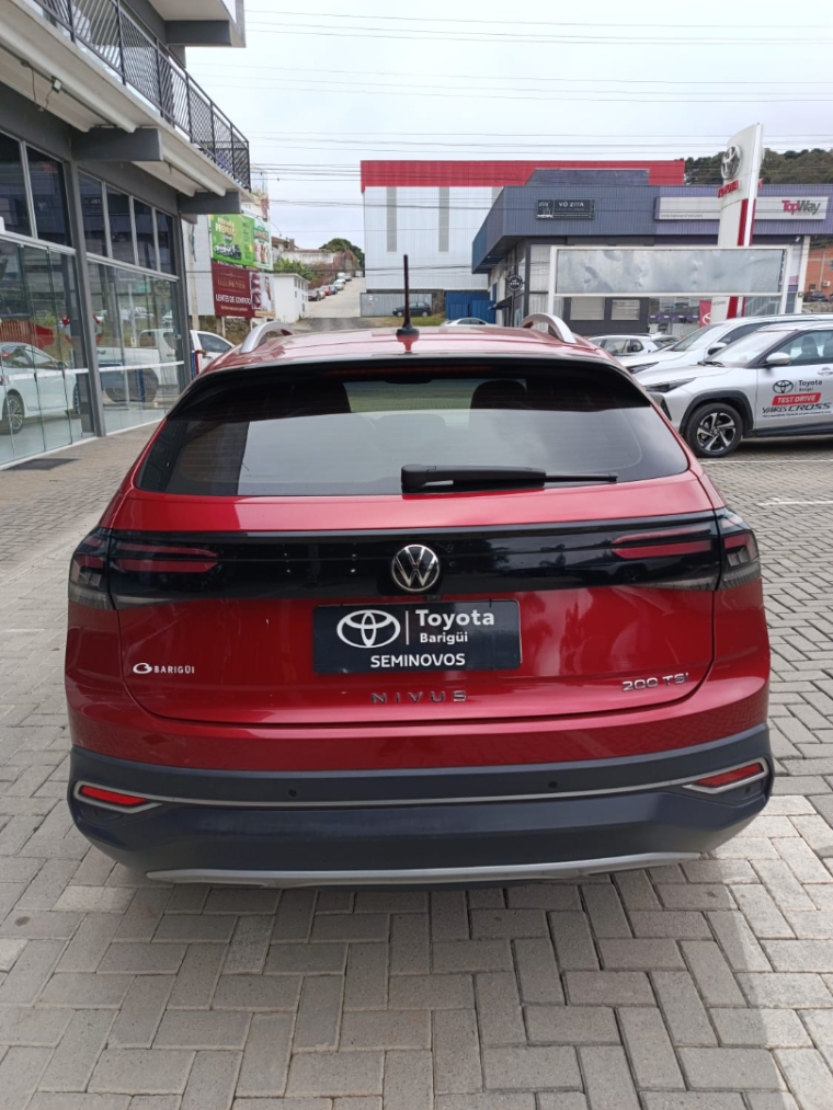 volkswagen nivus 1.0 200 tsi total flex highline automatico 4p 20215