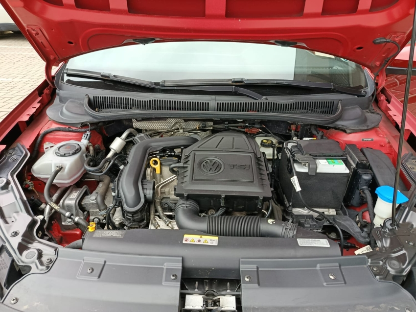 volkswagen nivus 1.0 200 tsi total flex highline automatico 4p 20216