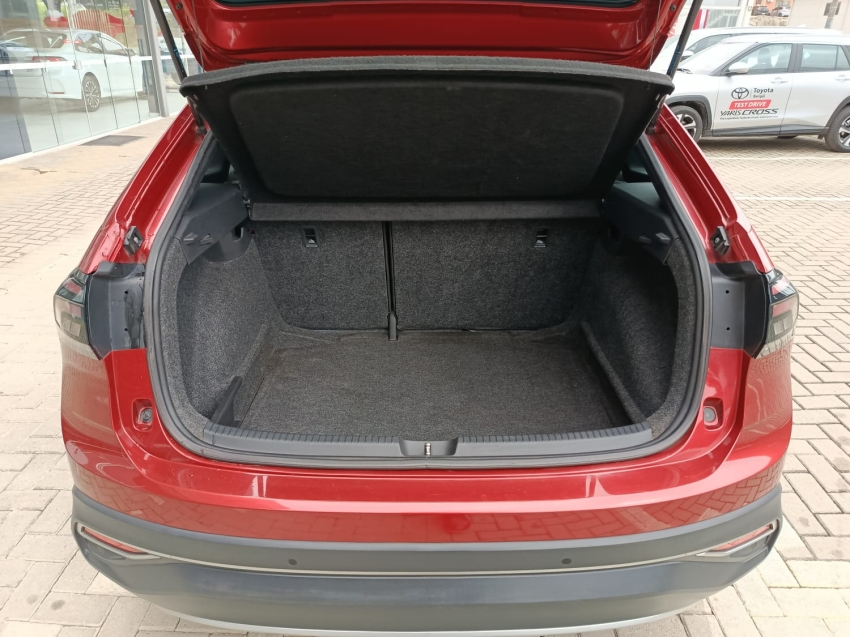 volkswagen nivus 1.0 200 tsi total flex highline automatico 4p 20217