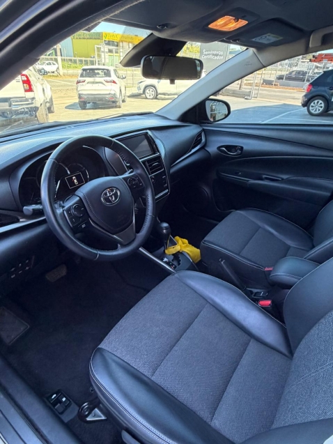 toyota yaris 1.5 16v flex sedan xs multidrive 4p automatico 20245