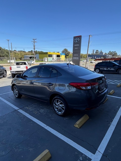 toyota yaris 1.5 16v flex sedan xs multidrive 4p automatico 20244