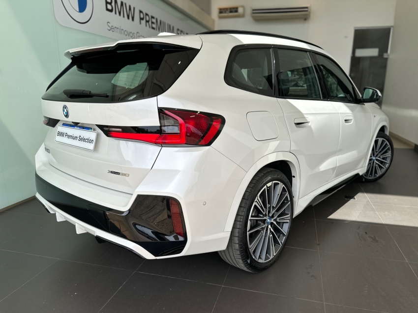 bmw ix1 eletrico xdrive30 m sport 4p automatico 2024