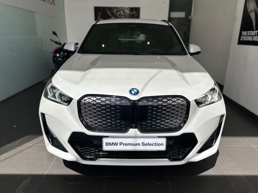bmw ix1 eletrico xdrive30 m sport 4p automatico 2024