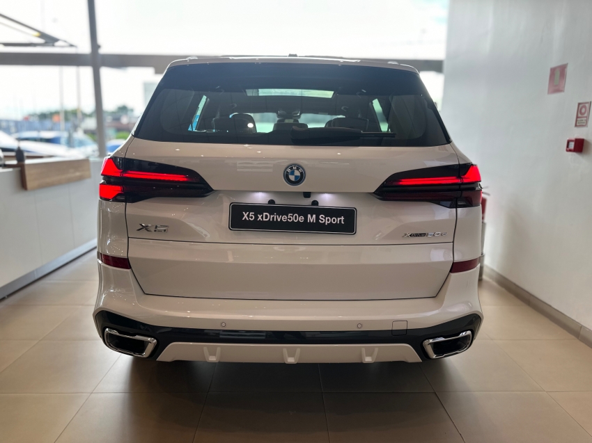 bmw x5 3.0 i6 turbo hibrido xdrive50e m sport automatico 2.9 4p 20255