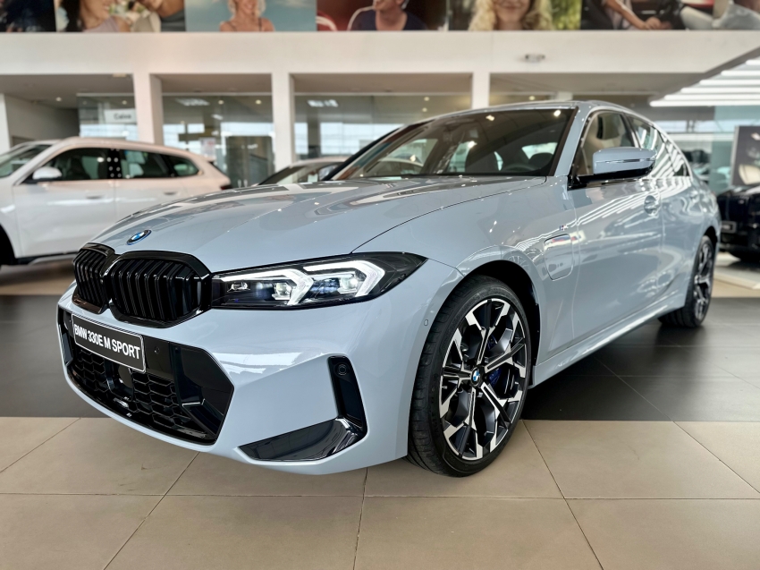 bmw 330e 1.9 manual 2025