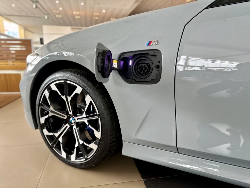 bmw 330e 2.0 16v turbo hibrido m sport automatico 1.9 4p 20259