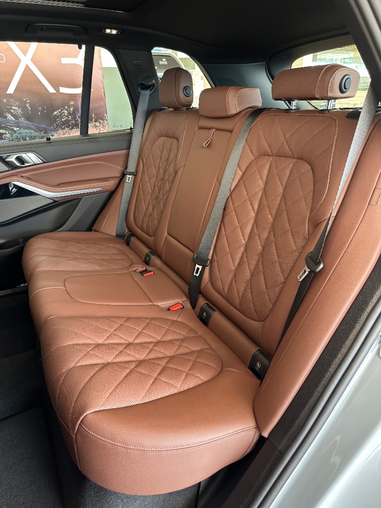 bmw x5 3.0 i6 turbo hibrido xdrive50e m sport automatico 2.9 4p 202510