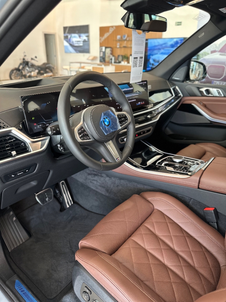 bmw x5 3.0 i6 turbo hibrido xdrive50e m sport automatico 2.9 4p 202512