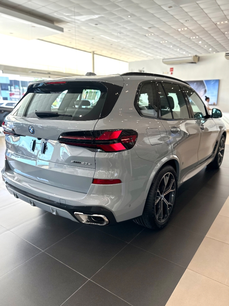 bmw x5 3.0 i6 turbo hibrido xdrive50e m sport automatico 2.9 4p 20255