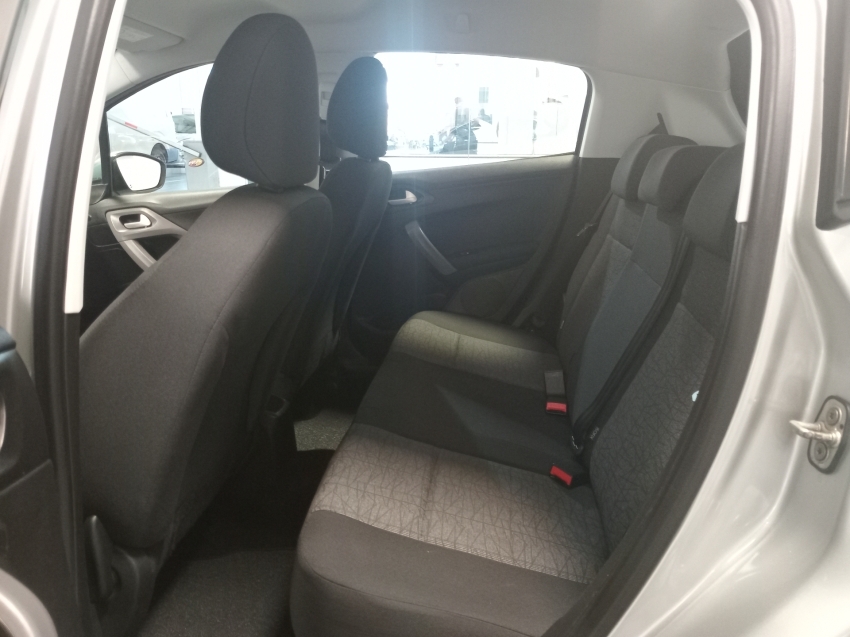 peugeot 208 1.6 active pack 16v flex 4p automatico 2020 peugeot 208 1.6 active pack 16v flex 4p automatico 2020