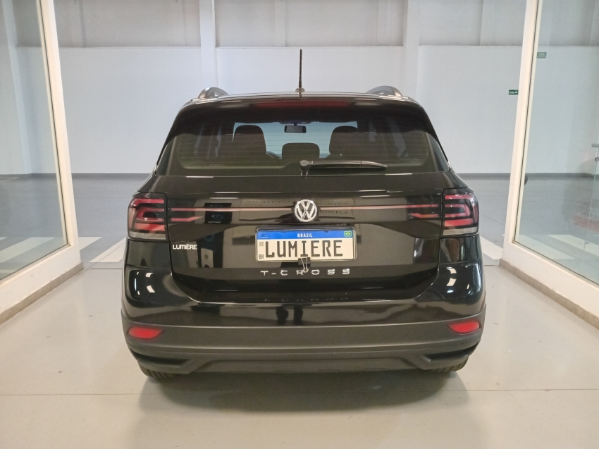 volkswagen t-cross 1.0 200 tsi total flex sense automatico 4p 20215