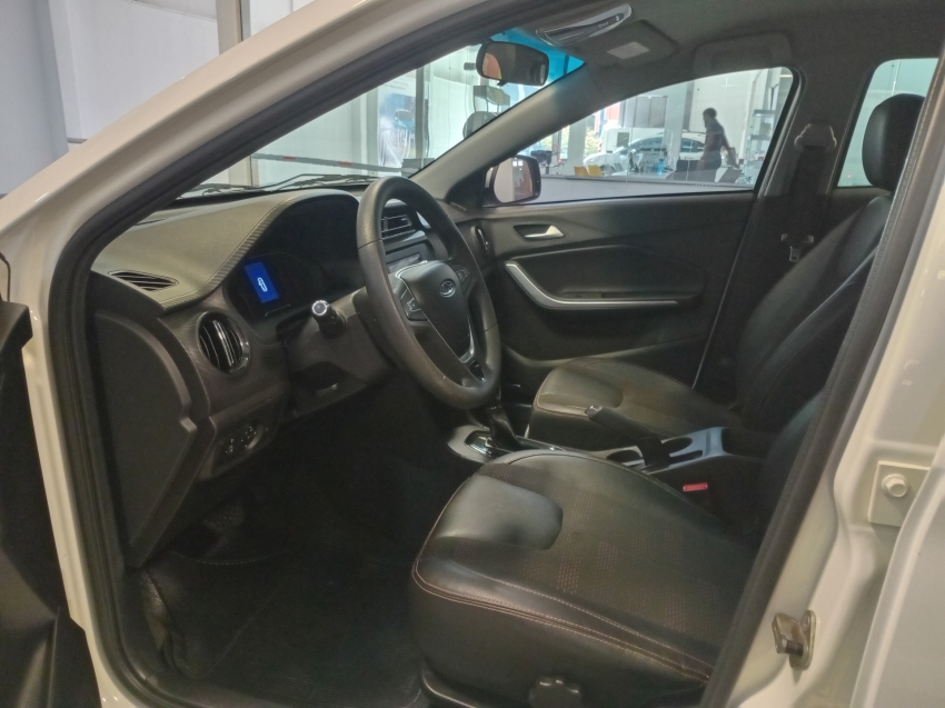 caoa chery tiggo 2 1.5 mpfi 16v flex smile 4p automatico 2022 caoa chery tiggo 2 1.5 mpfi 16v flex smile 4p automatico 2022