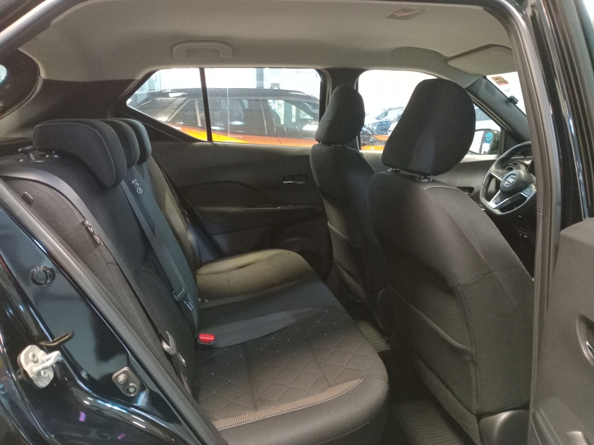 nissan kicks 1.6 16v flexstart sv 4p xtronic flex automatico 2017 nissan kicks 1.6 16v flexstart sv 4p xtronic flex automatico 2017