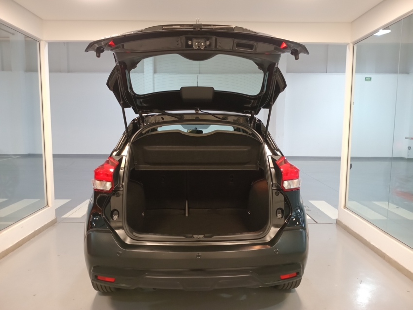 nissan kicks 1.6 16v flexstart sv 4p xtronic flex automatico 2017 nissan kicks 1.6 16v flexstart sv 4p xtronic flex automatico 2017