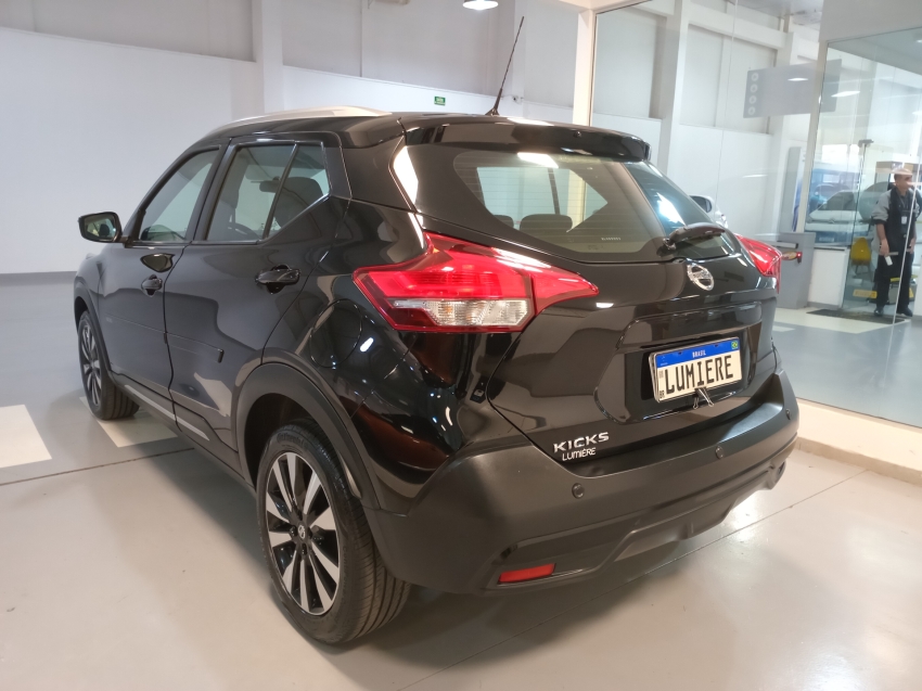 nissan kicks 1.6 16v flexstart sv 4p xtronic flex automatico 2017 nissan kicks 1.6 16v flexstart sv 4p xtronic flex automatico 2017