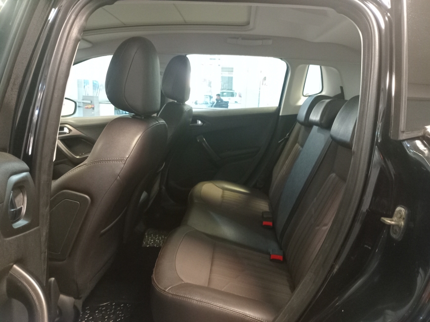 peugeot 2008 1.6 16v flex griffe 4p automatico 2017 peugeot 2008 1.6 16v flex griffe 4p automatico 2017