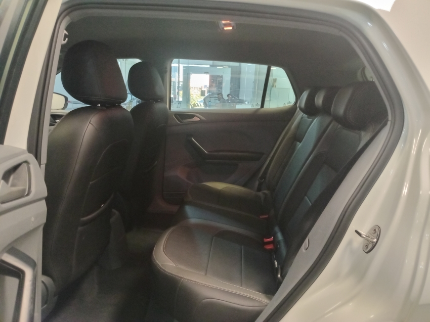 volkswagen t-cross 1.0 200 tsi total flex sense automatico 4p 2020 volkswagen t-cross 1.0 200 tsi total flex sense automatico 4p 2020