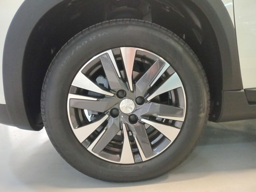 peugeot 2008 1.6 16v thp flex griffe 4p automatico 2024 peugeot 2008 1.6 16v thp flex griffe 4p automatico 2024