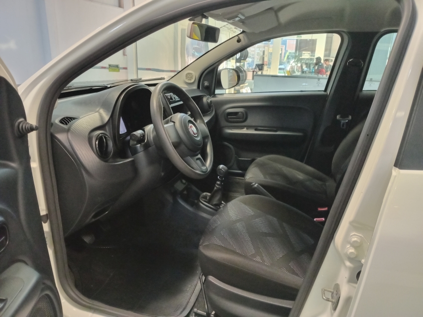 fiat mobi 1.0 evo flex like. manual 4p 2020 fiat mobi 1.0 evo flex like. manual 4p 2020