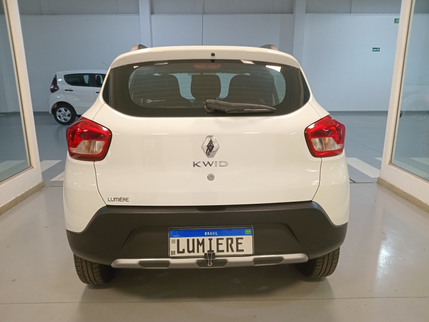 renault kwid 1.0 12v sce flex outsider manual 4p 2022 renault kwid 1.0 12v sce flex outsider manual 4p 2022