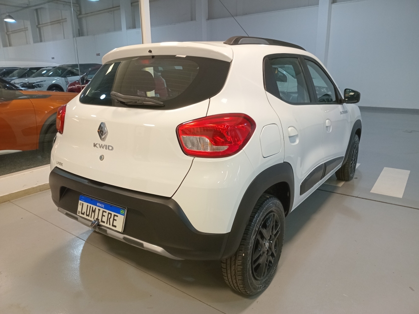 renault kwid 1.0 12v sce flex outsider manual 4p 2022 renault kwid 1.0 12v sce flex outsider manual 4p 2022