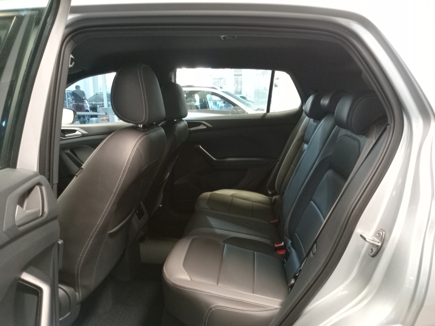 volkswagen t-cross 1.0 200 tsi total flex comfortline automatico 4p 2020