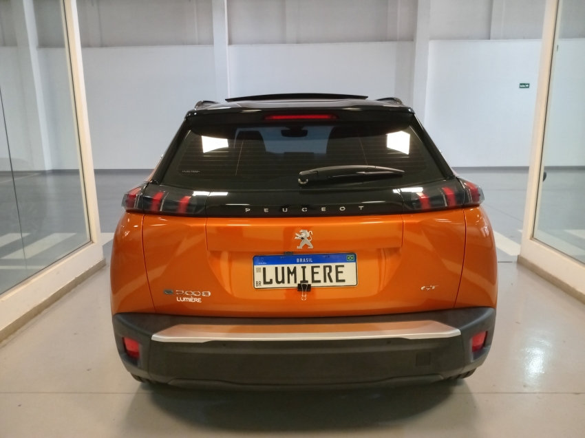 peugeot 2008 50 kw eletrico e-gt automatico 4p 2023 peugeot 2008 50 kw eletrico e-gt automatico 4p 2023