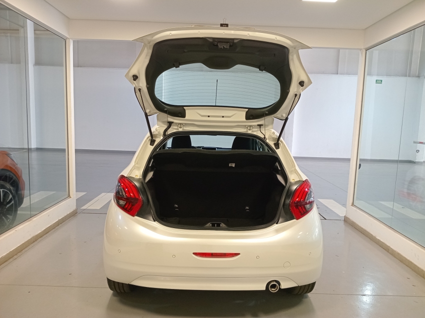 peugeot 208 1.6 griffe 16v flex 4p automatico 2019 peugeot 208 1.6 griffe 16v flex 4p automatico 2019