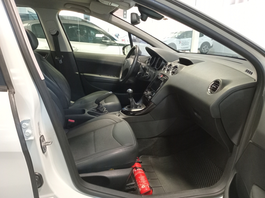 peugeot 308 1.6 allure 16v flex 4p manual 20167 peugeot 308 1.6 allure 16v flex 4p manual 20167