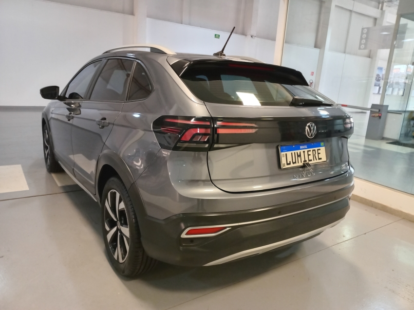 volkswagen nivus 1.0 200 tsi total flex highline automatico 4p 2022 volkswagen nivus 1.0 200 tsi total flex highline automatico 4p 2022