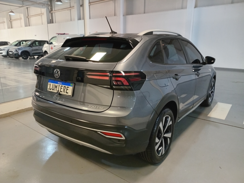 volkswagen nivus 1.0 200 tsi total flex highline automatico 4p 2022 volkswagen nivus 1.0 200 tsi total flex highline automatico 4p 2022