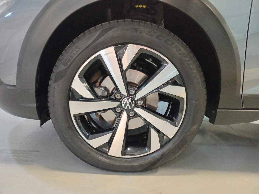 volkswagen nivus 1.0 200 tsi total flex highline automatico 4p 2022 volkswagen nivus 1.0 200 tsi total flex highline automatico 4p 2022
