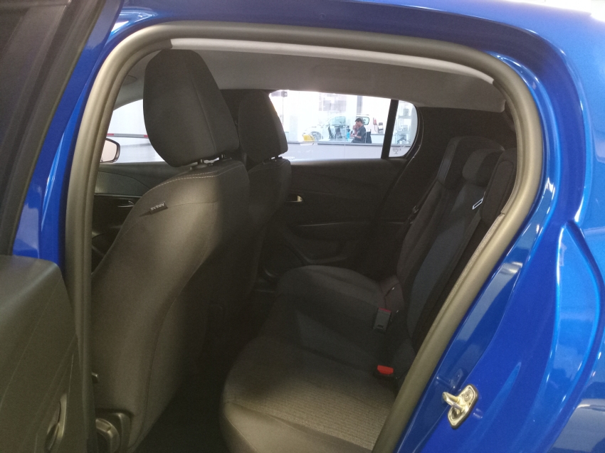 peugeot 208 1.6 16v flex active at6 4p automatico 202211 peugeot 208 1.6 16v flex active at6 4p automatico 202211