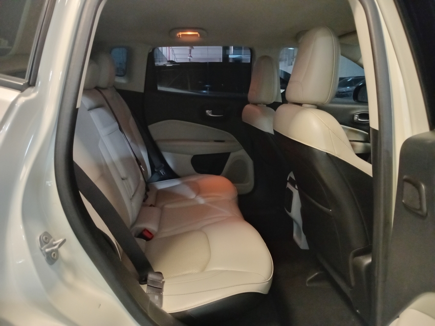 jeep compass 2.0 16v flex longitude automatico 4p 201810