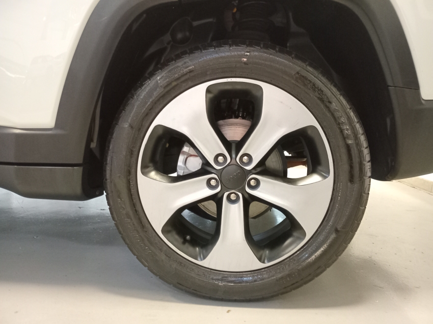 jeep compass 2.0 16v flex longitude automatico 4p 201815
