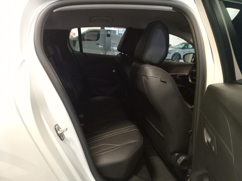 peugeot 208 1.6 16v flex allure at6 4p automatico 202210