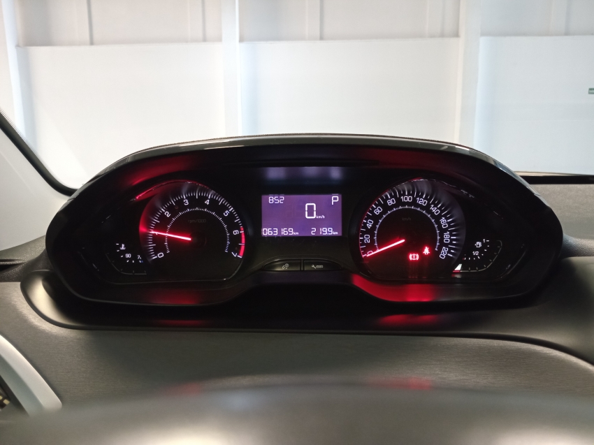 peugeot 208 1.6 inconcert 16v flex 4p automatico 20199
