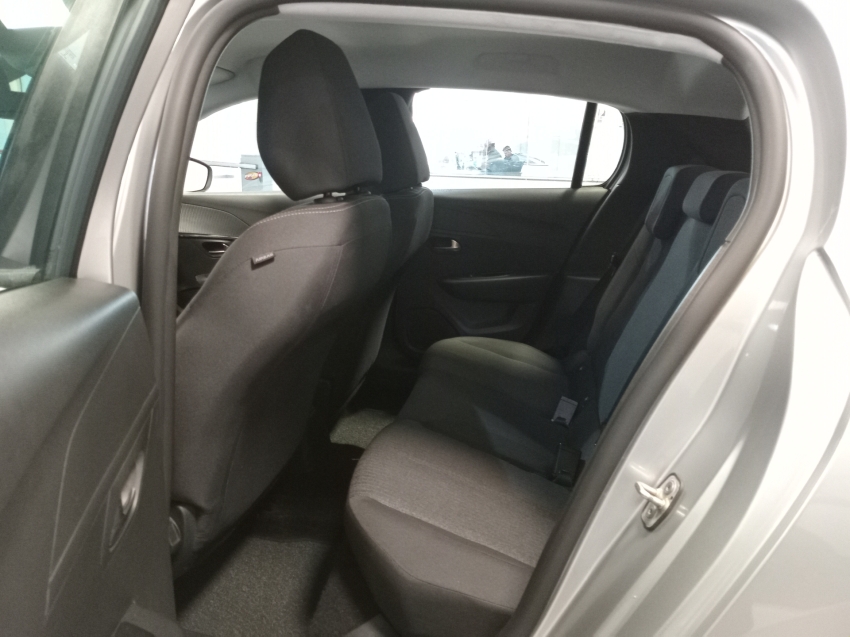 peugeot 208 1.6 16v flex active at6 4p automatico 202211