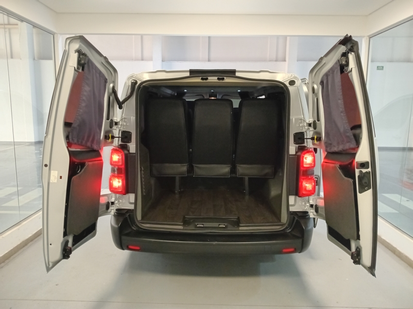 peugeot expert 1.5 bluehdi diesel vitre manual 4p 202315