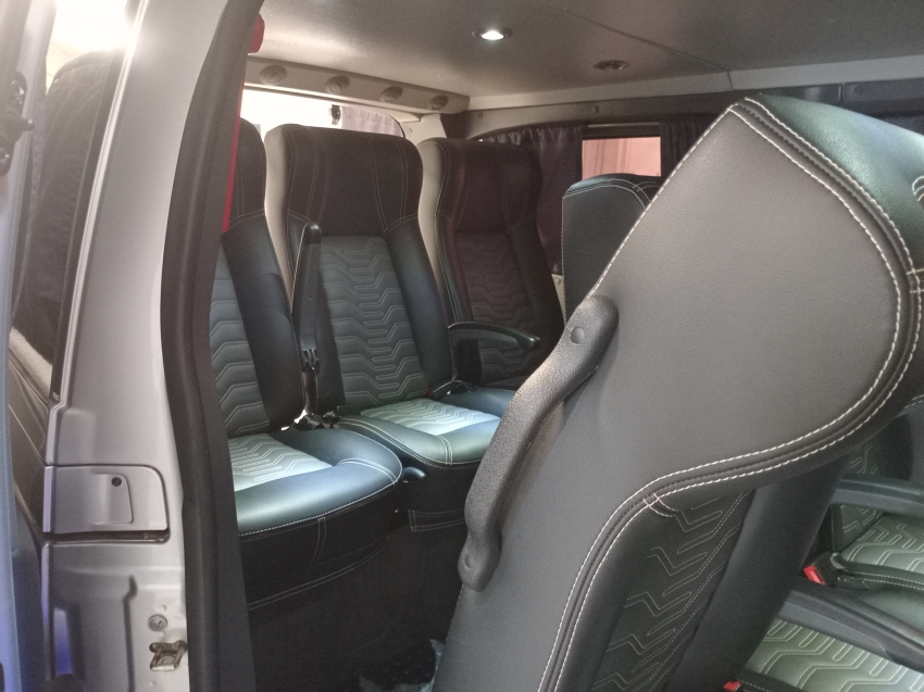 peugeot expert 1.5 bluehdi diesel vitre manual 4p 202312