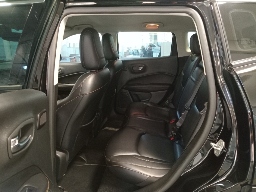 jeep compass 2.0 16v diesel longitude 4x4 automatico 4p 201711