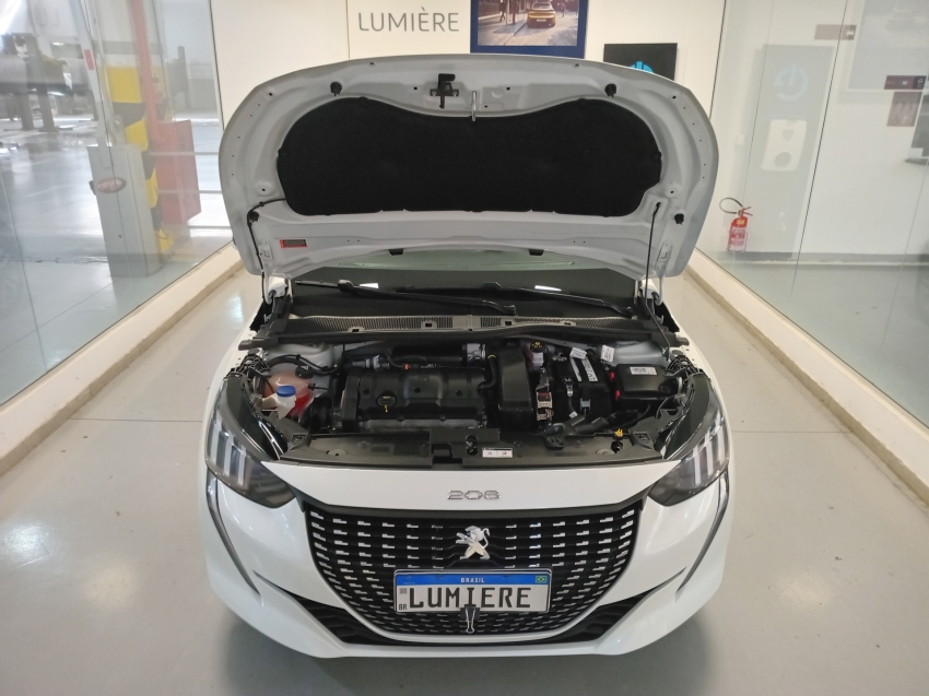 peugeot 208 1.6 16v flex griffe at6 4p automatico 202312