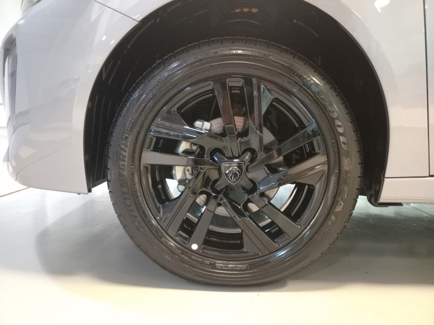 peugeot 208 1.0 firefly flex style manual 4p 202615