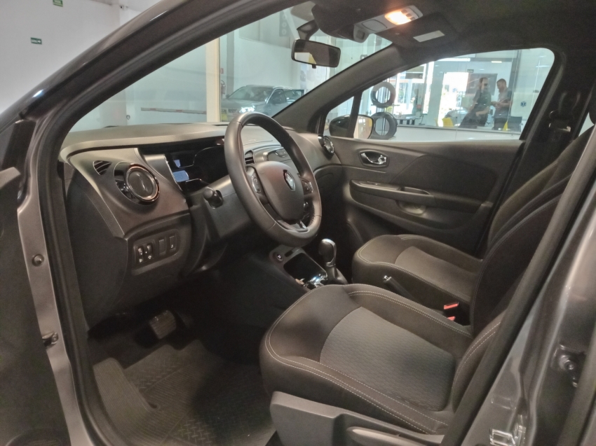 renault captur 1.6 16v sce flex life x-tronic 4p automatico 20216
