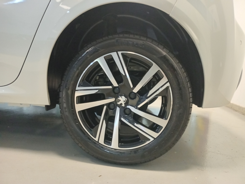 peugeot 208 1.0 turbo 200 flex allure cvt 4p automatico 202415