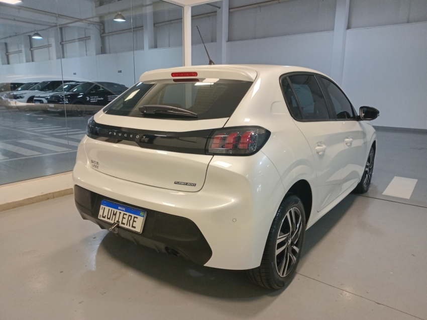 peugeot 208 1.0 turbo 200 flex allure cvt 4p automatico 20243