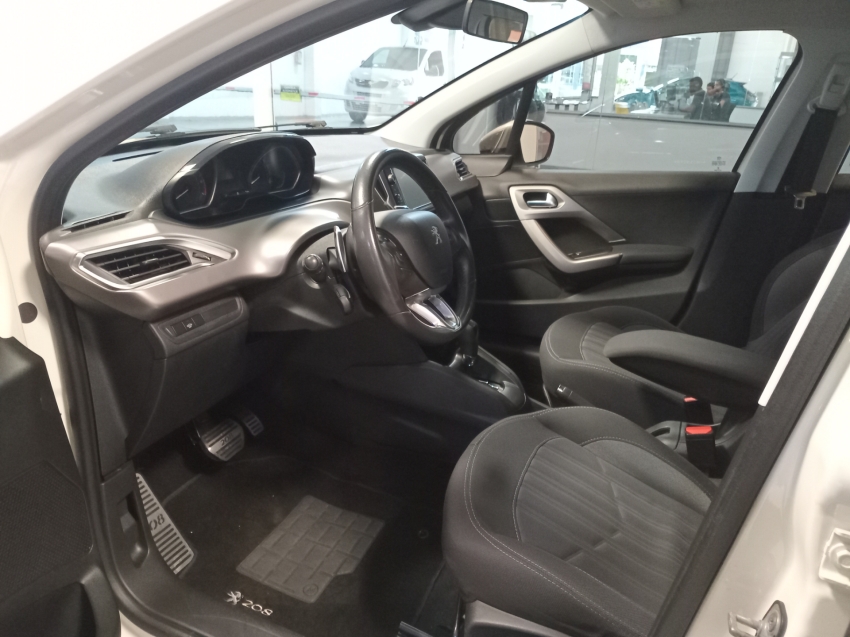 peugeot 208 1.6 griffe 16v flex 4p automatico 20176