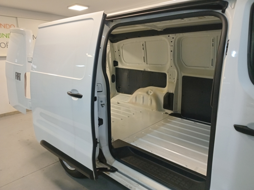 fiat scudo 1.5 bluehdi diesel cargo manual 4p 202411